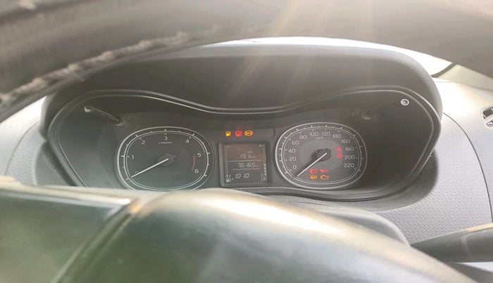 2016 Maruti Vitara Brezza VDI, Diesel, Manual, 1,40,000 km, interior