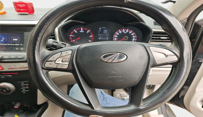 2019 Mahindra XUV300 W6 1.5 DIESEL, Diesel, Manual, 83,689 km, interior