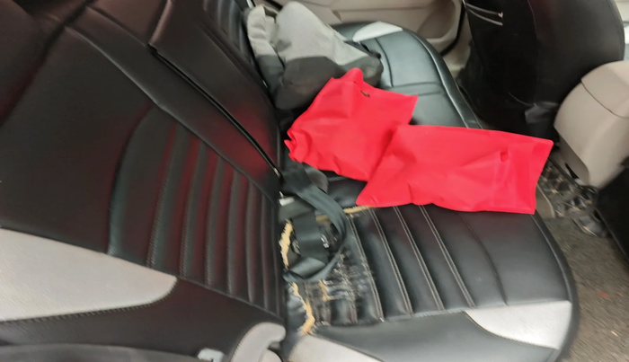 2019 Mahindra XUV300 W6 1.5 DIESEL, Diesel, Manual, 83,689 km, interior