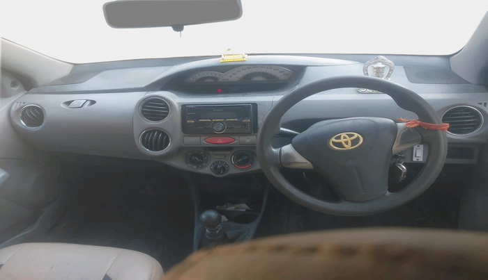 2011 Toyota Etios VD, Diesel, Manual, 65,132 km, interior