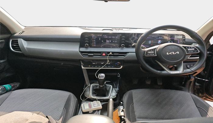 2024 KIA SELTOS  HTK PLUS 1.5 PETROL MT, Petrol, Manual, 23,482 km, interior