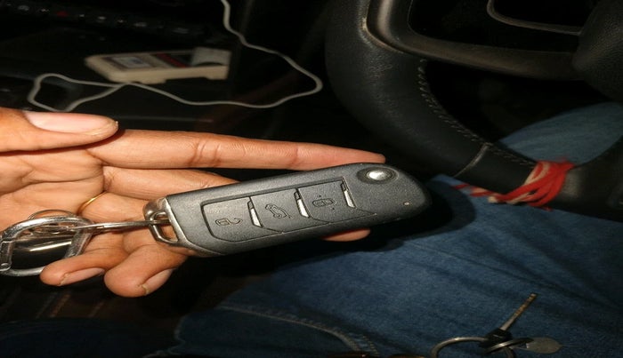 2024 Mahindra SCORPIO-N Z8 L DIESEL AT 2WD 7 STR, Diesel, Automatic, 17,527 km, interior