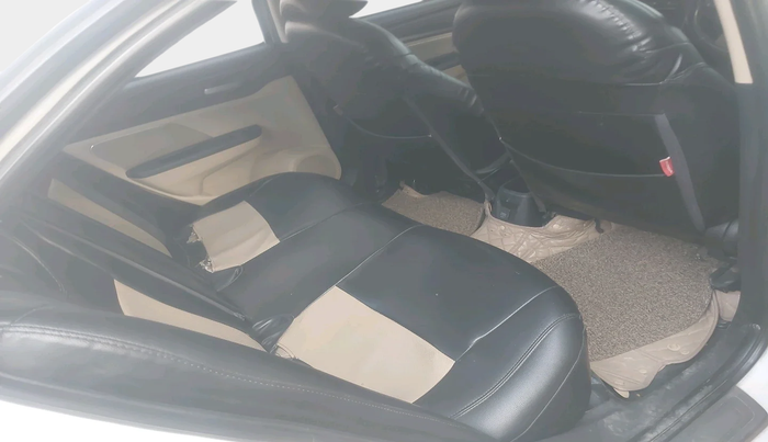 2020 Honda Amaze 1.5L I-DTEC S, Diesel, Manual, 2,67,879 km, interior