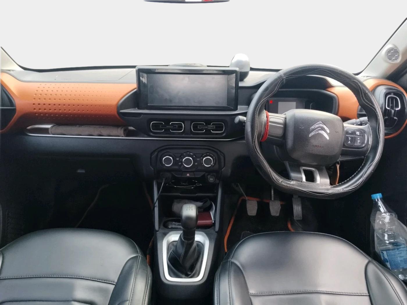 2023 CITROEN C3 SHINE 1.2 DUAL TONE , Petrol, Manual, 27,800 km, interior