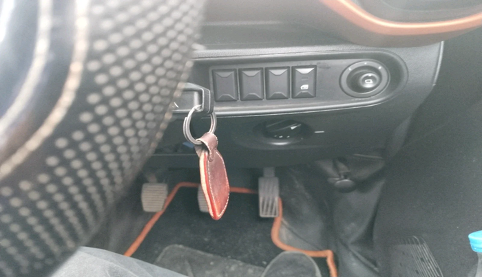 2023 CITROEN C3 SHINE 1.2 DUAL TONE , Petrol, Manual, 24,928 km, interior