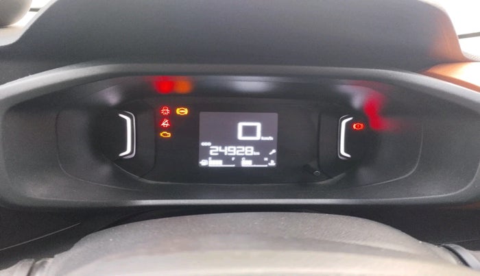 2023 CITROEN C3 SHINE 1.2 DUAL TONE , Petrol, Manual, 24,928 km, interior