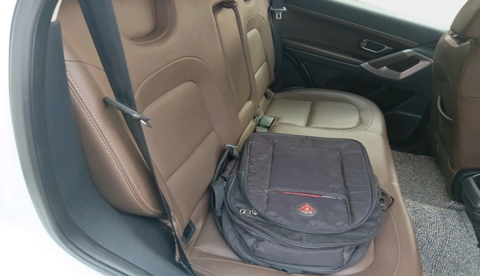 2021 Tata Harrier XZ PLUS 2.0L, Diesel, Manual, 62,920 km, interior