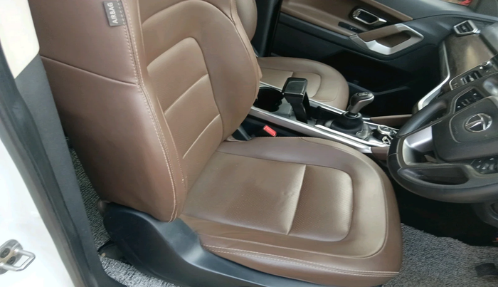 2021 Tata Harrier XZ PLUS 2.0L, Diesel, Manual, 62,920 km, interior