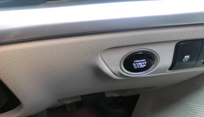 2022 KIA CARENS PRESTIGE PLUS 1.5 DIESEL 7 STR, Diesel, Manual, 82,309 km, interior