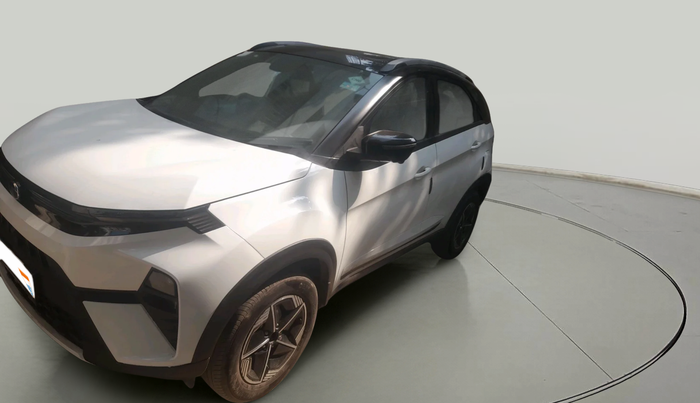 2024 Tata NEXON Fearless Plus (PS) 1.2 iCNG 6MT Dual Tone, CNG, Manual, 24,179 km, exterior