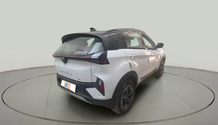 2024 Tata NEXON Fearless Plus (PS) 1.2 iCNG 6MT Dual Tone, CNG, Manual, 24,179 km, exterior