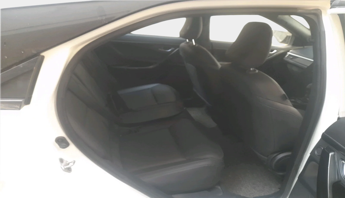 2024 Tata NEXON Fearless Plus (PS) 1.2 iCNG 6MT Dual Tone, CNG, Manual, 24,179 km, interior