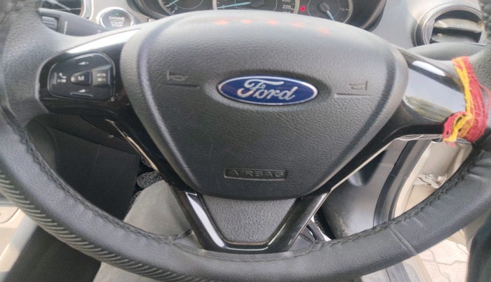 2021 Ford FREESTYLE TITANIUM 1.2 PETROL, Petrol, Manual, 13,590 km, interior