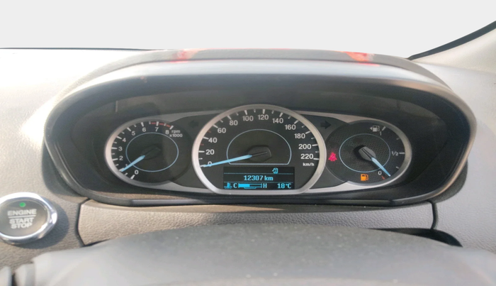 2021 Ford FREESTYLE TITANIUM 1.2 PETROL, Petrol, Manual, 13,590 km, interior