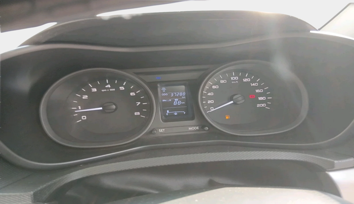 2018 Tata NEXON XM DIESEL, Diesel, Manual, 37,288 km, interior