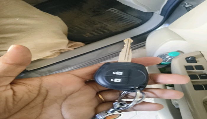 2016 Maruti Swift Dzire VXI, Petrol, Manual, 1,06,925 km, interior