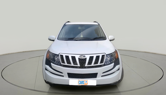 2014 Mahindra XUV500 W8, Diesel, Manual, 1,24,383 km, exterior