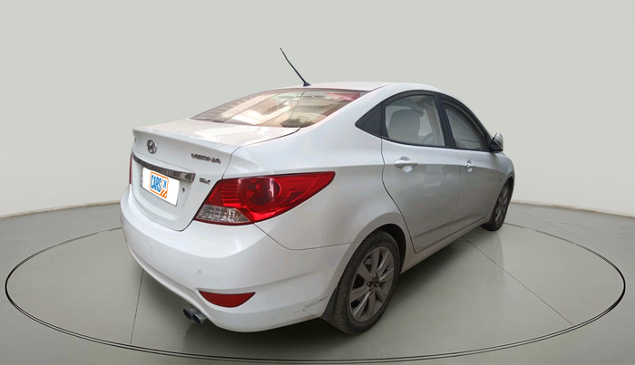 2012 Hyundai Verna FLUIDIC 1.6 CRDI SX, Diesel, Manual, 35,380 km, exterior