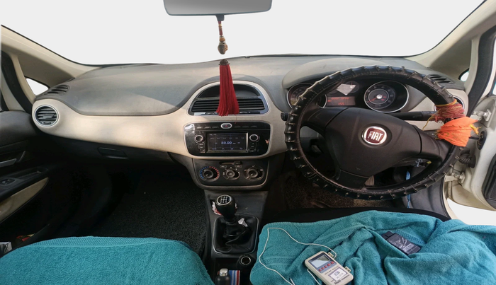 2017 Fiat Punto EVO ACTIVE 1.2, Petrol, Manual, 53,778 km, interior