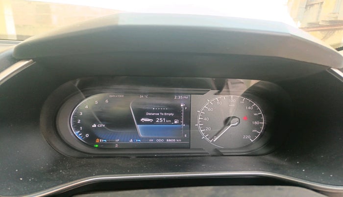 2020 Tata Harrier XZ PLUS 2.0L, Diesel, Manual, 88,635 km, interior