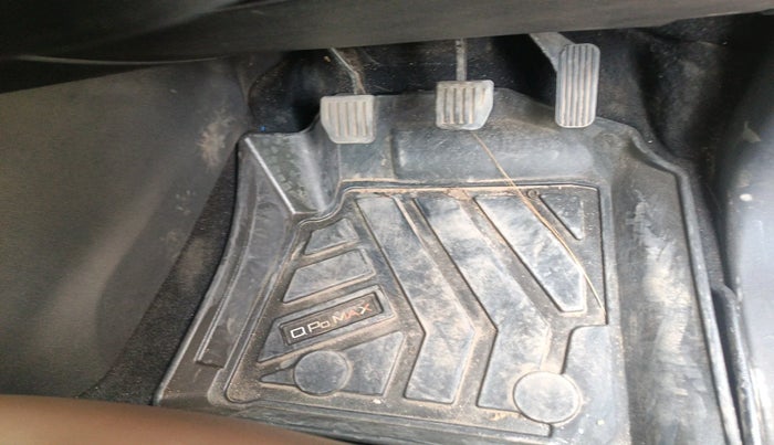 2020 Tata Harrier XZ PLUS 2.0L, Diesel, Manual, 88,635 km, interior