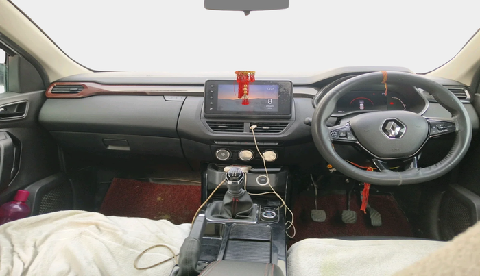 2022 Renault Kiger RXZ MT DUAL TONE, Petrol, Manual, 48,681 km, interior