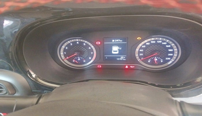 2024 Hyundai GRAND I10 NIOS SPORTZ 1.2 KAPPA VTVT DUAL TONE, Petrol, Manual, 13,151 km, interior