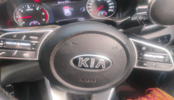 2021 KIA SELTOS HTX PLUS 1.5 DIESEL, Diesel, Manual, 1,77,260 km, interior