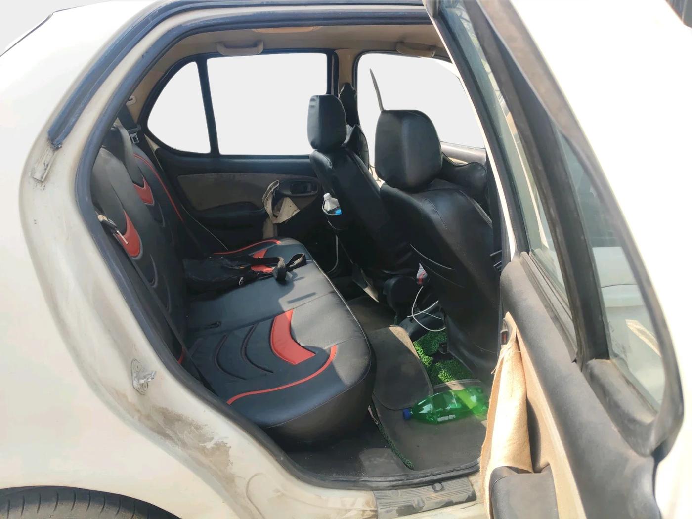 2015 Tata Indigo ECS LX TDI, Diesel, Manual, 99,416 km, interior
