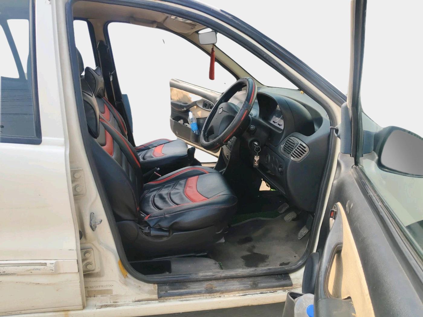 2015 Tata Indigo ECS LX TDI, Diesel, Manual, 99,416 km, interior