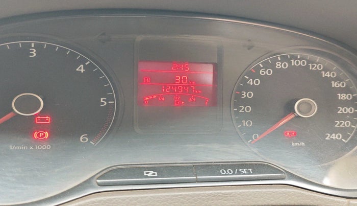 2012 Volkswagen Vento HIGHLINE DIESEL 1.6, Diesel, Manual, 1,24,947 km, interior