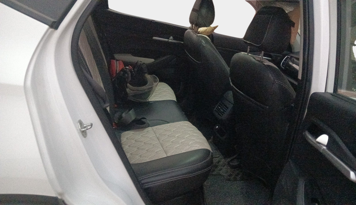 2022 KIA SELTOS HTK PLUS 1.5 IMT, Petrol, Manual, 19,535 km, interior