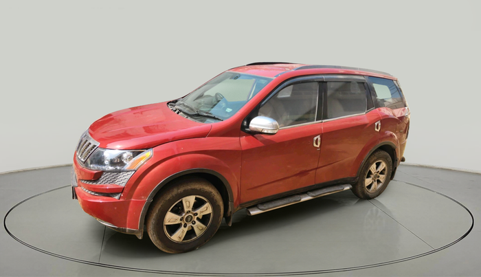 2013 Mahindra XUV500 W8, Diesel, Manual, 1,09,683 km, exterior