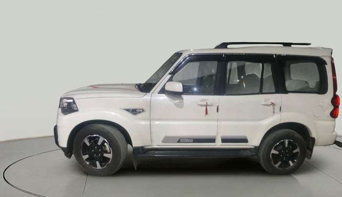 2022 Mahindra SCORPIO CLASSIC S11 7STR, Diesel, Manual, 2,871 km, exterior