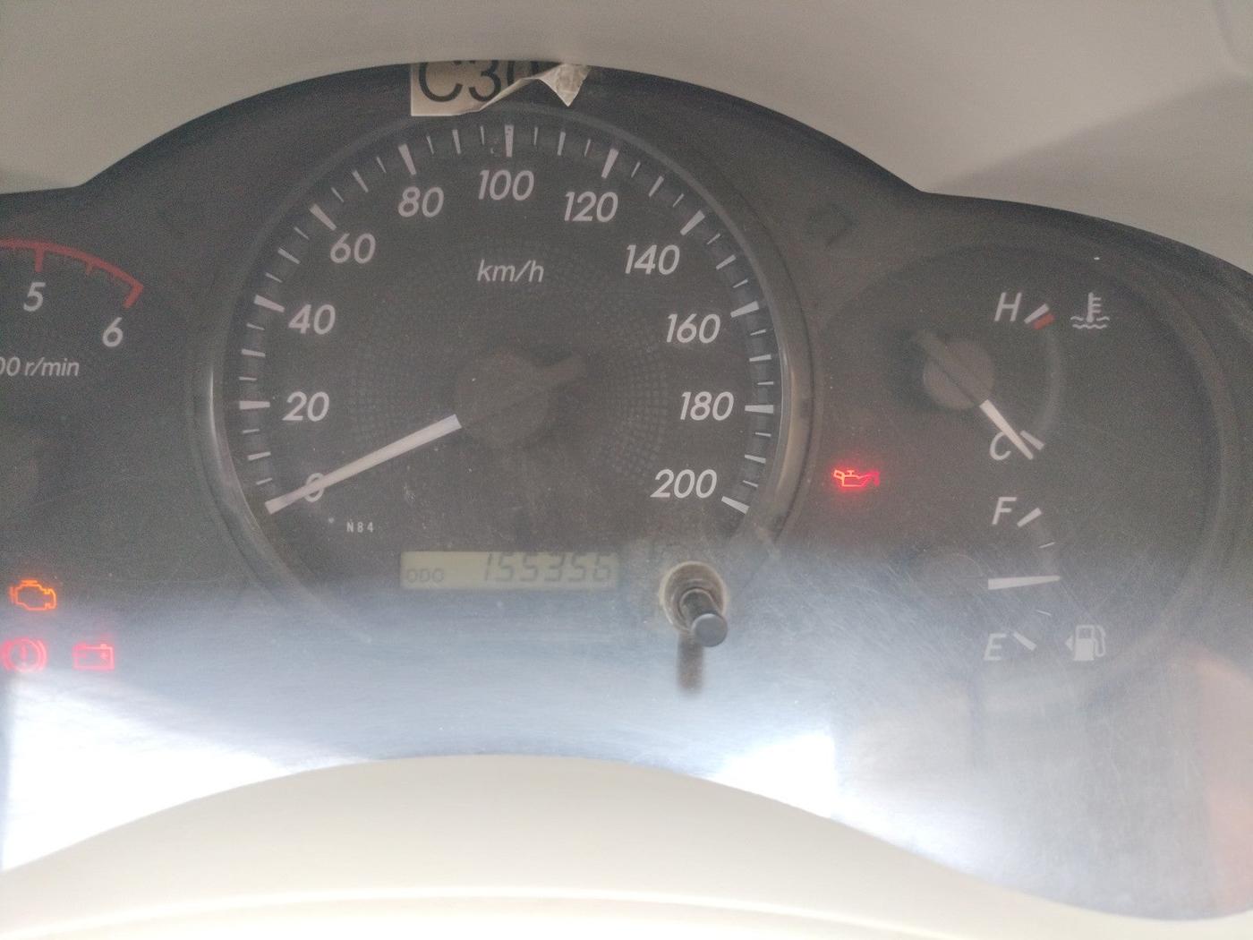 2014 Toyota Innova 2.5 GX 8 STR, Diesel, Manual, 1,61,772 km, interior