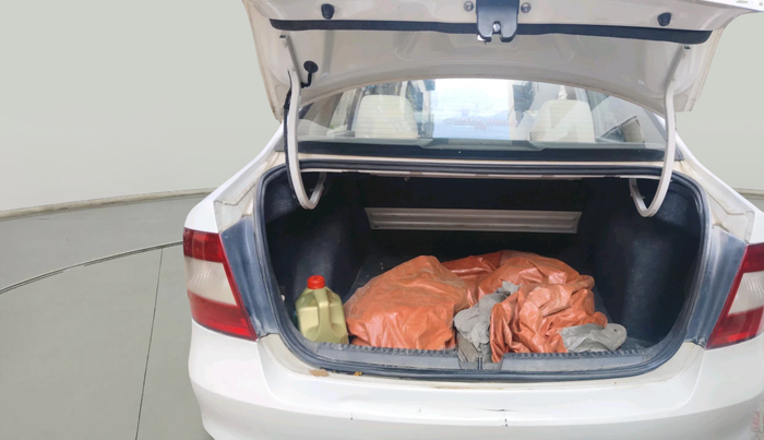 2016 Skoda Rapid AMBITION 1.5 TDI, Diesel, Manual, 1,21,214 km, exterior