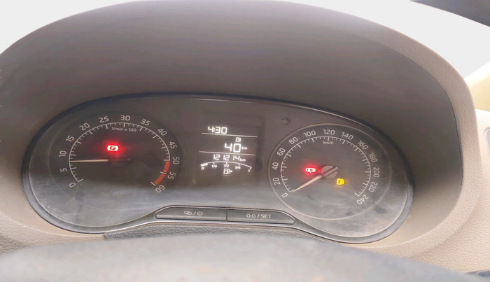 2016 Skoda Rapid AMBITION 1.5 TDI, Diesel, Manual, 1,21,214 km, interior