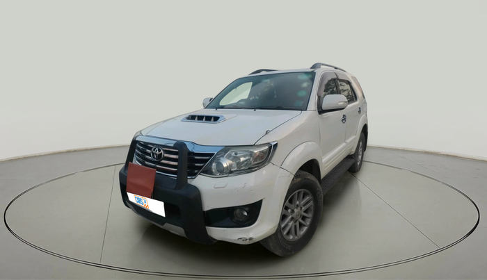 2014 Toyota Fortuner 3.0 4X4 MT, Diesel, Manual, 1,45,641 km, exterior