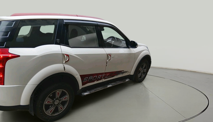 2014 Mahindra XUV500 SPORTZ LTD, Diesel, Manual, 55,321 km, exterior