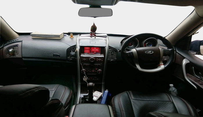 2014 Mahindra XUV500 SPORTZ LTD, Diesel, Manual, 55,321 km, interior