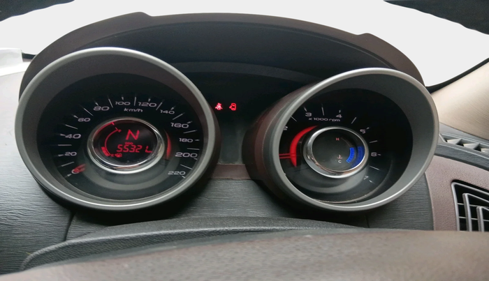 2014 Mahindra XUV500 SPORTZ LTD, Diesel, Manual, 55,321 km, interior