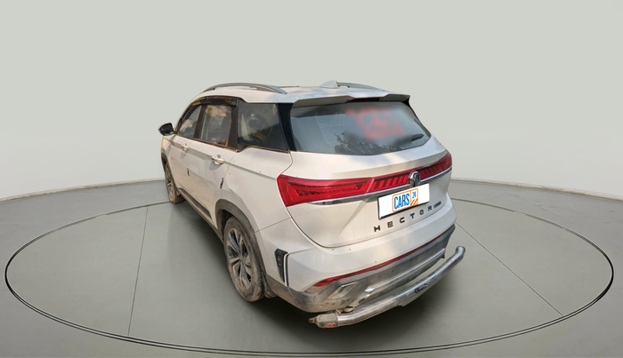 2024 MG HECTOR PLUS SHARP PRO 2.0 TURBO DIESEL 7 STR, Diesel, Manual, 17,377 km, exterior