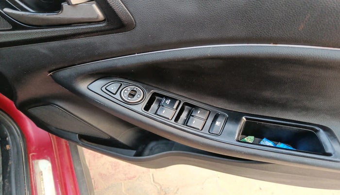 2017 Hyundai i20 Active 1.2 S, Petrol, Manual, 52,457 km, interior