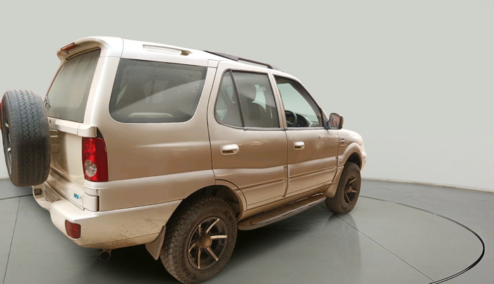 2012 Tata Safari 4X2 EX DICOR 2.2 VTT, Diesel, Manual, 61,740 km, exterior