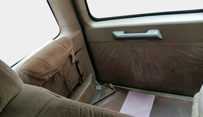 2012 Tata Safari 4X2 EX DICOR 2.2 VTT, Diesel, Manual, 61,740 km, interior