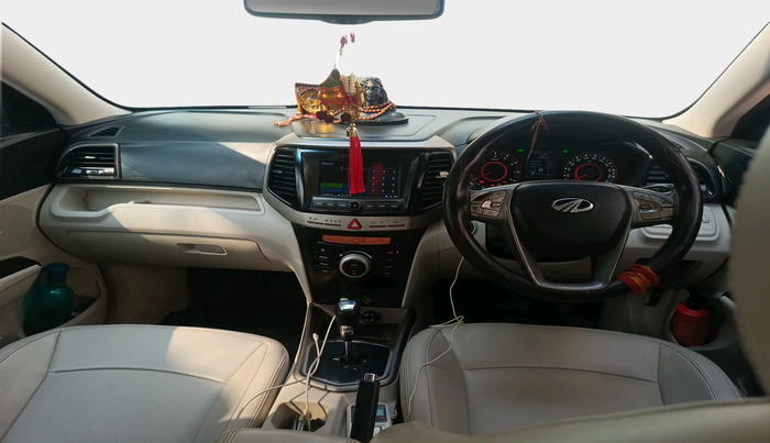 2021 Mahindra XUV300 W8 (O) 1.2 PETROL AMT, Petrol, Automatic, 1,18,793 km, interior