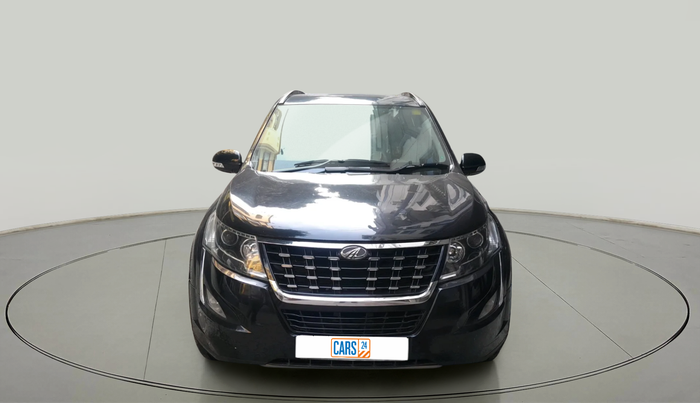2018 Mahindra XUV500 W11, Diesel, Manual, 82,651 km, exterior