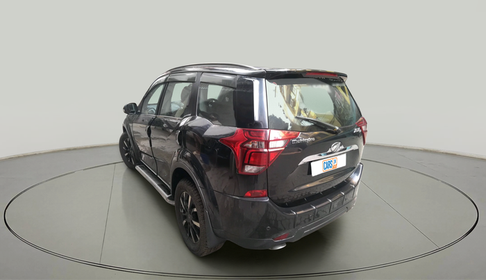 2018 Mahindra XUV500 W11, Diesel, Manual, 82,651 km, exterior