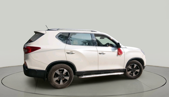 2020 Mahindra ALTURAS G4 4WD AT, Diesel, Automatic, 64,235 km, exterior