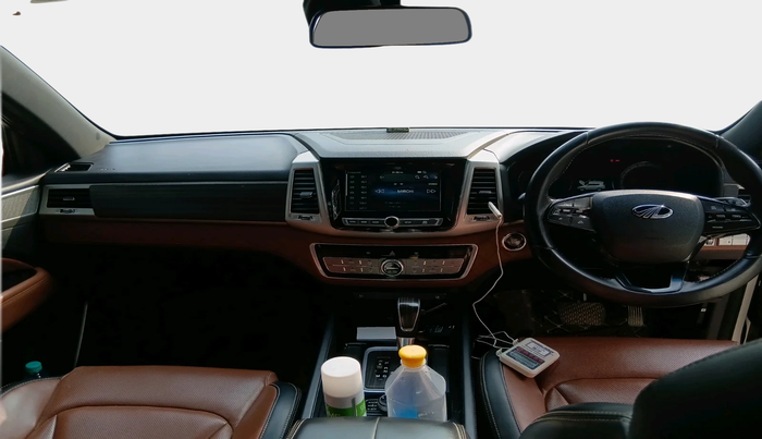 2020 Mahindra ALTURAS G4 4WD AT, Diesel, Automatic, 64,235 km, interior